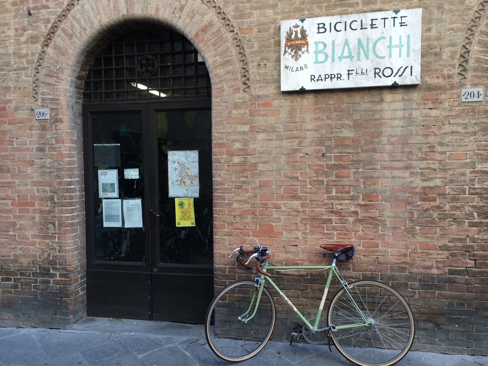 Helpful Siena Bicycle Shop